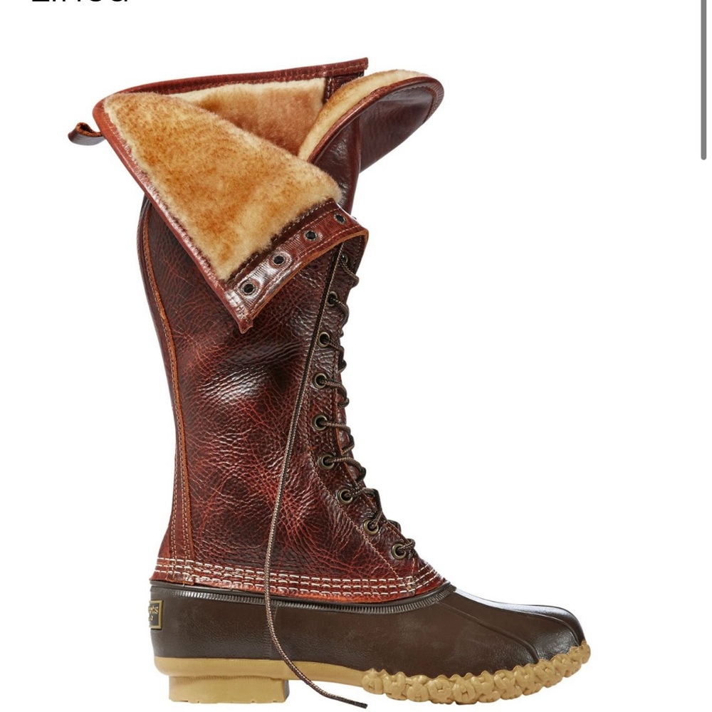 16” Signature Shearling Lined Tumbled-Leather Bean Boot Women’s Size 8